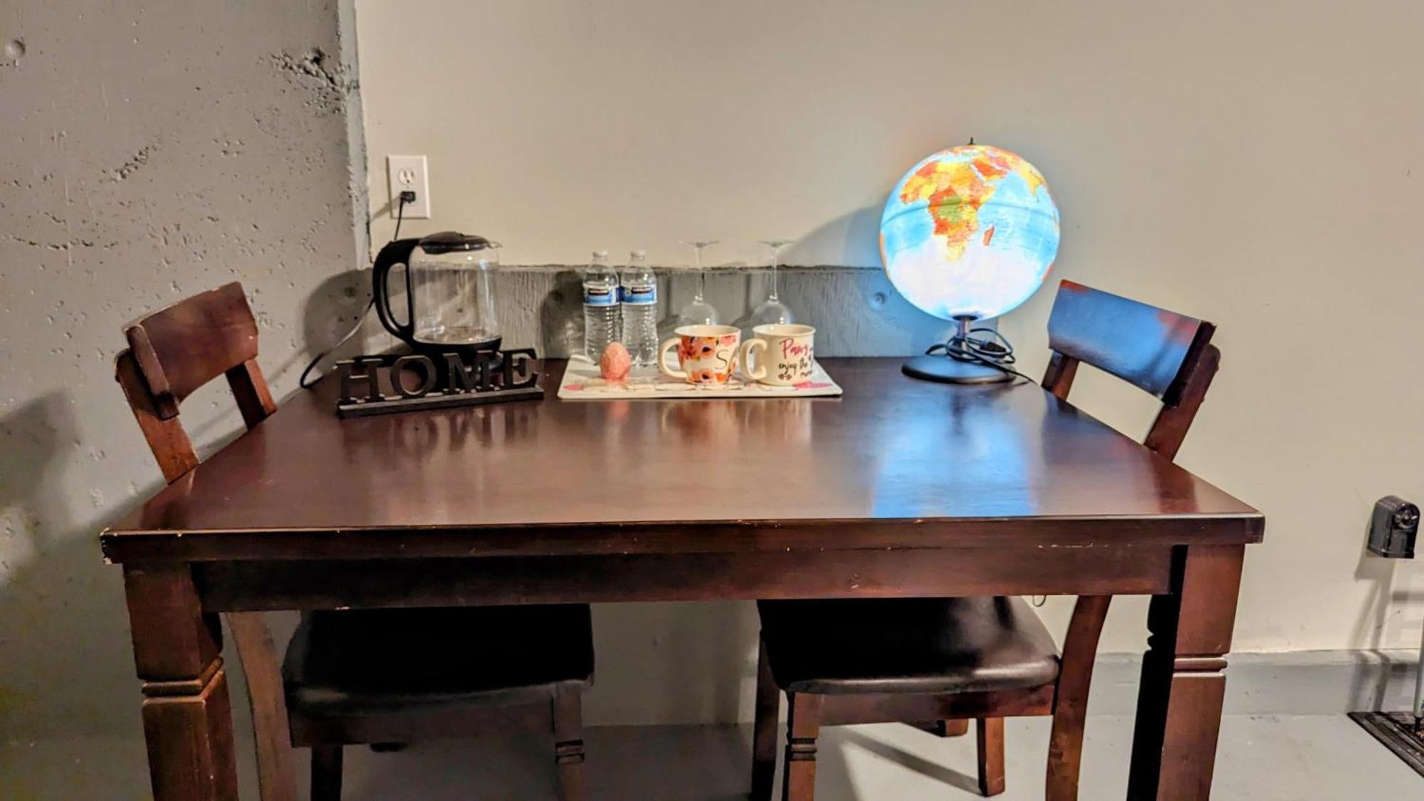 Private Guest Suite In West Bellevue Home エクステリア 写真